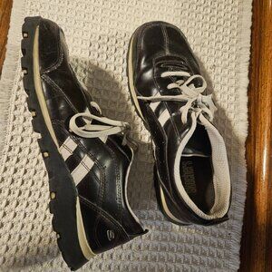 Skechers women's size 10 leather casual shoe, brown